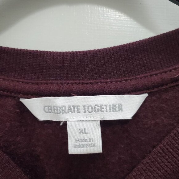 Celebrate Together‎ Women's Burgundy Gold Embroidered Merry Christmas Sweater XL - Picture 3 of 5